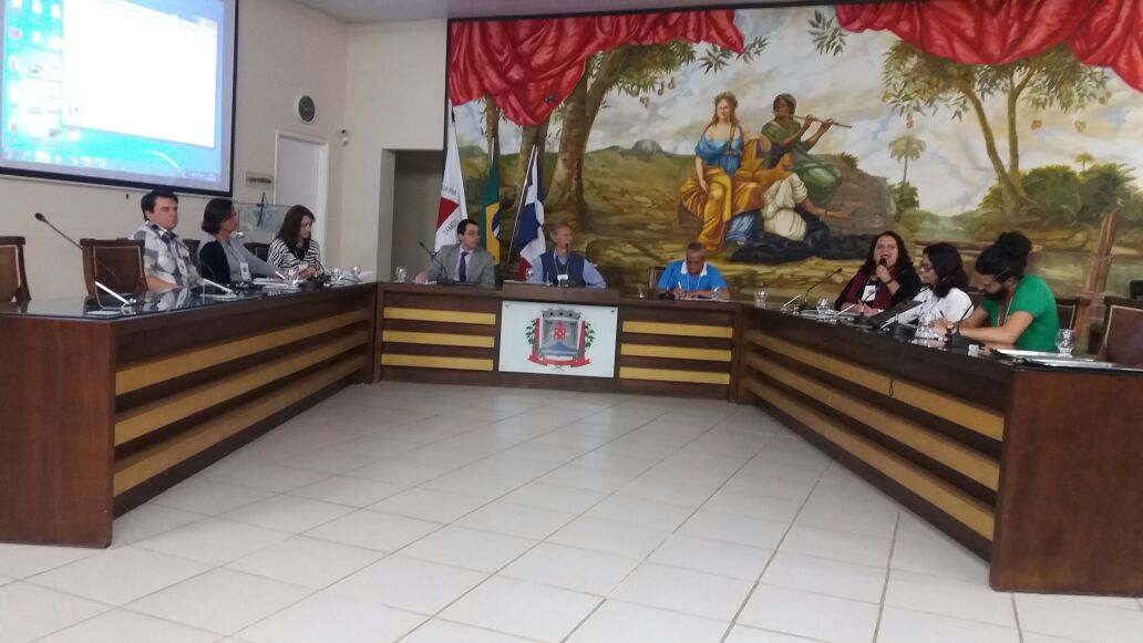 1º Fórum Regional de Saúde Mental com foco em álcool e drogas é realizado em Ubá