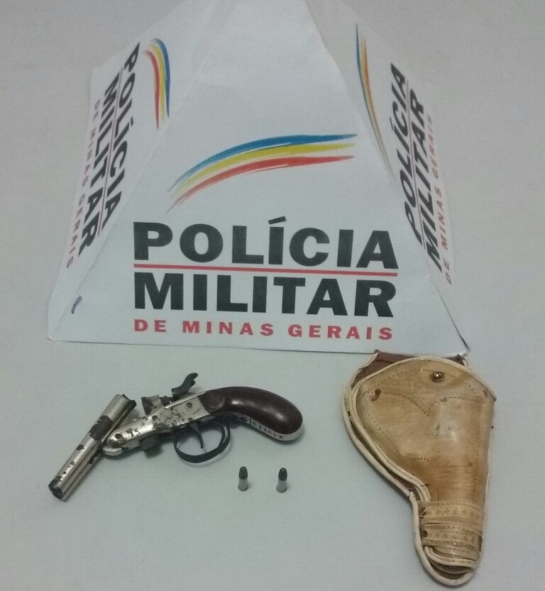 Arma é localizada no parque de diversões do bairro Santo Antônio