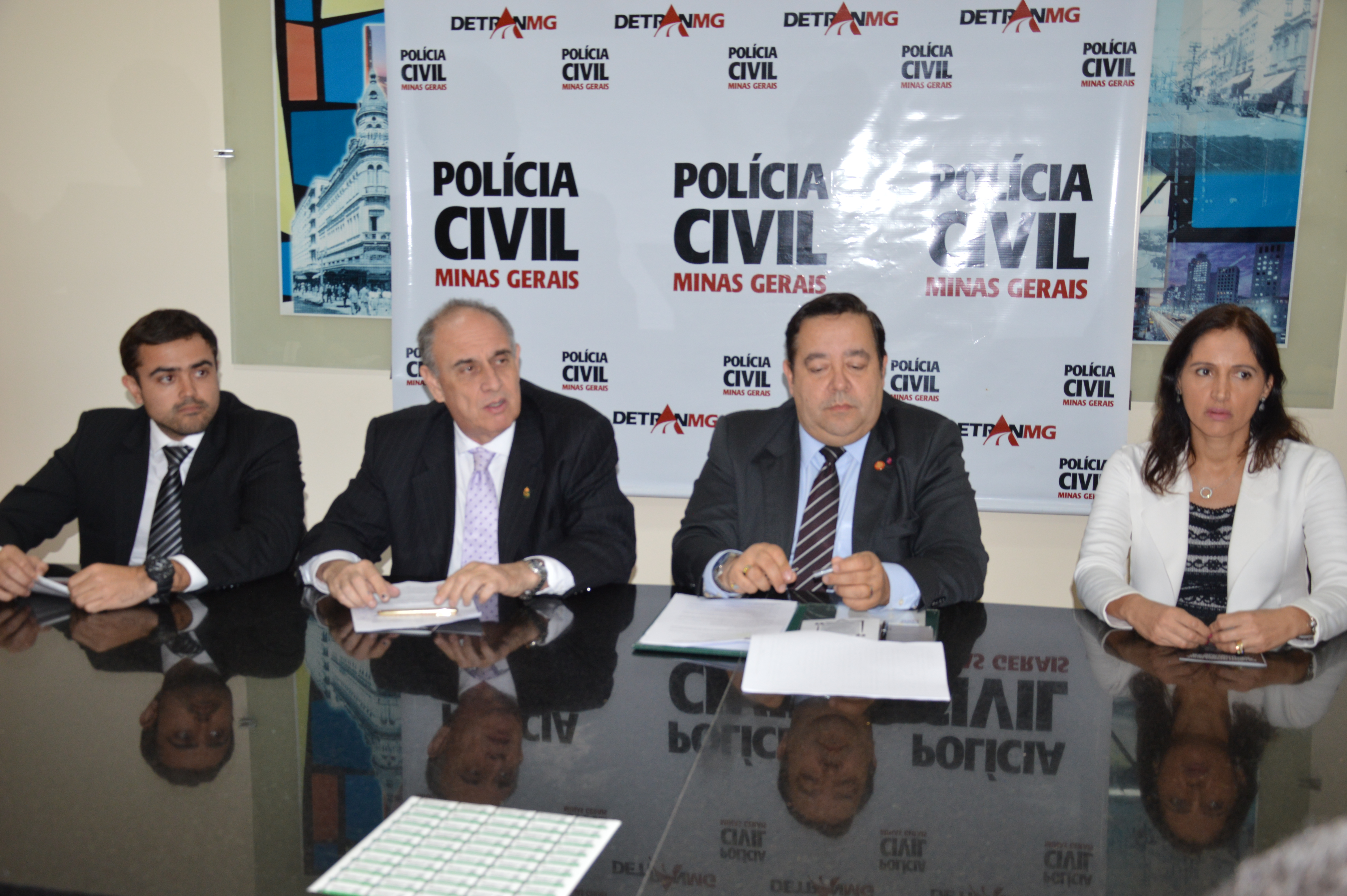 DETRAN INICIA CREDENCIAMENTO DE EMPRESAS DE DESMONTE EM MINAS GERAIS