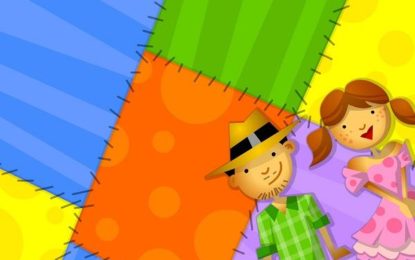 Pessoas em situação de rua participam de festa julina