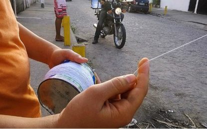 JOVEM SOFRE CORTE NA MÃO CAUSADO POR CEROL