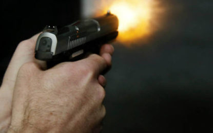 Casal é vítima de homicídio em residência