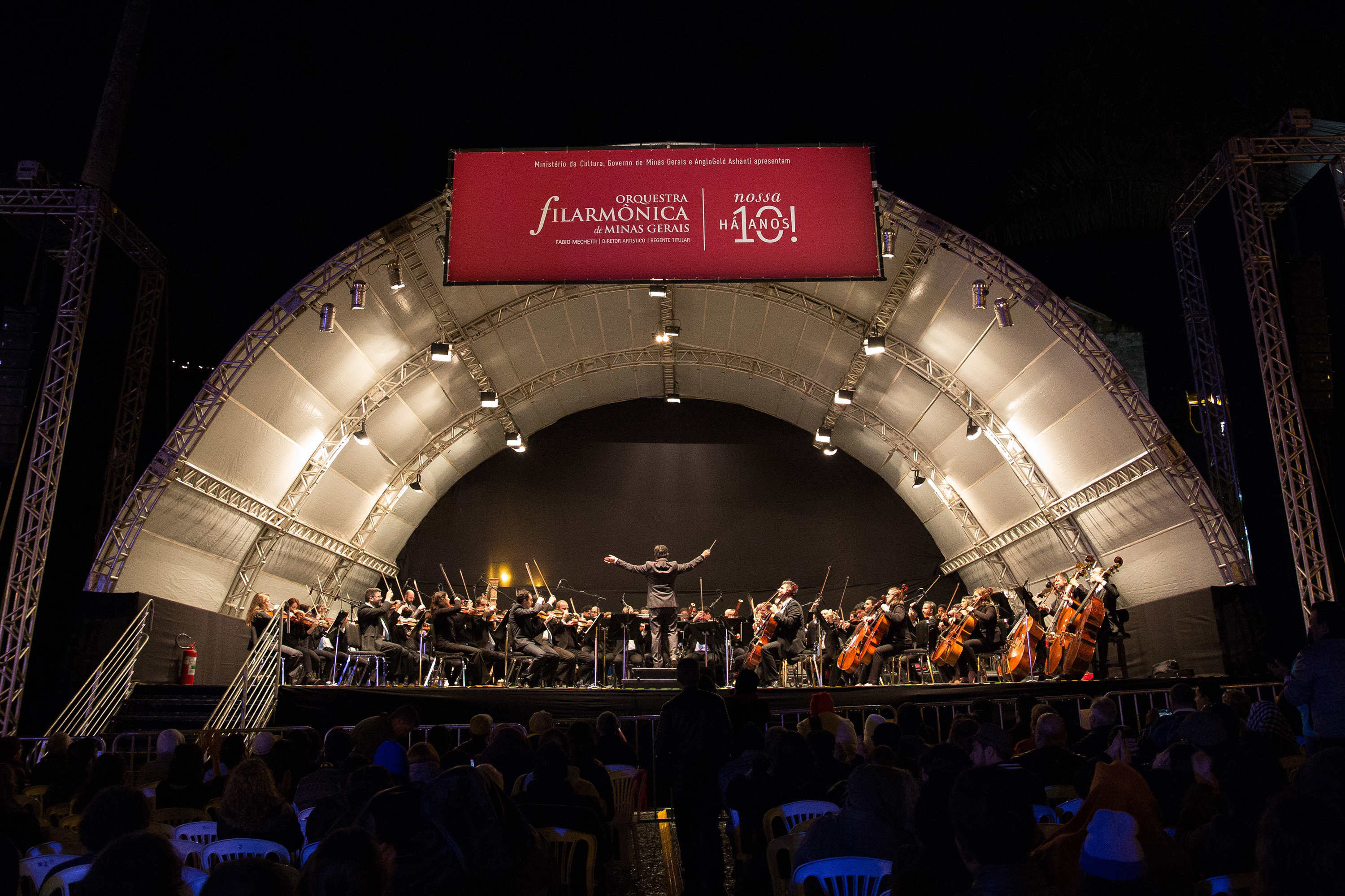 DIAMANTINA CELEBRA ANO JUBILAR DA CIDADE COM APRESENTAÇÃO DA FILARMÔNICA