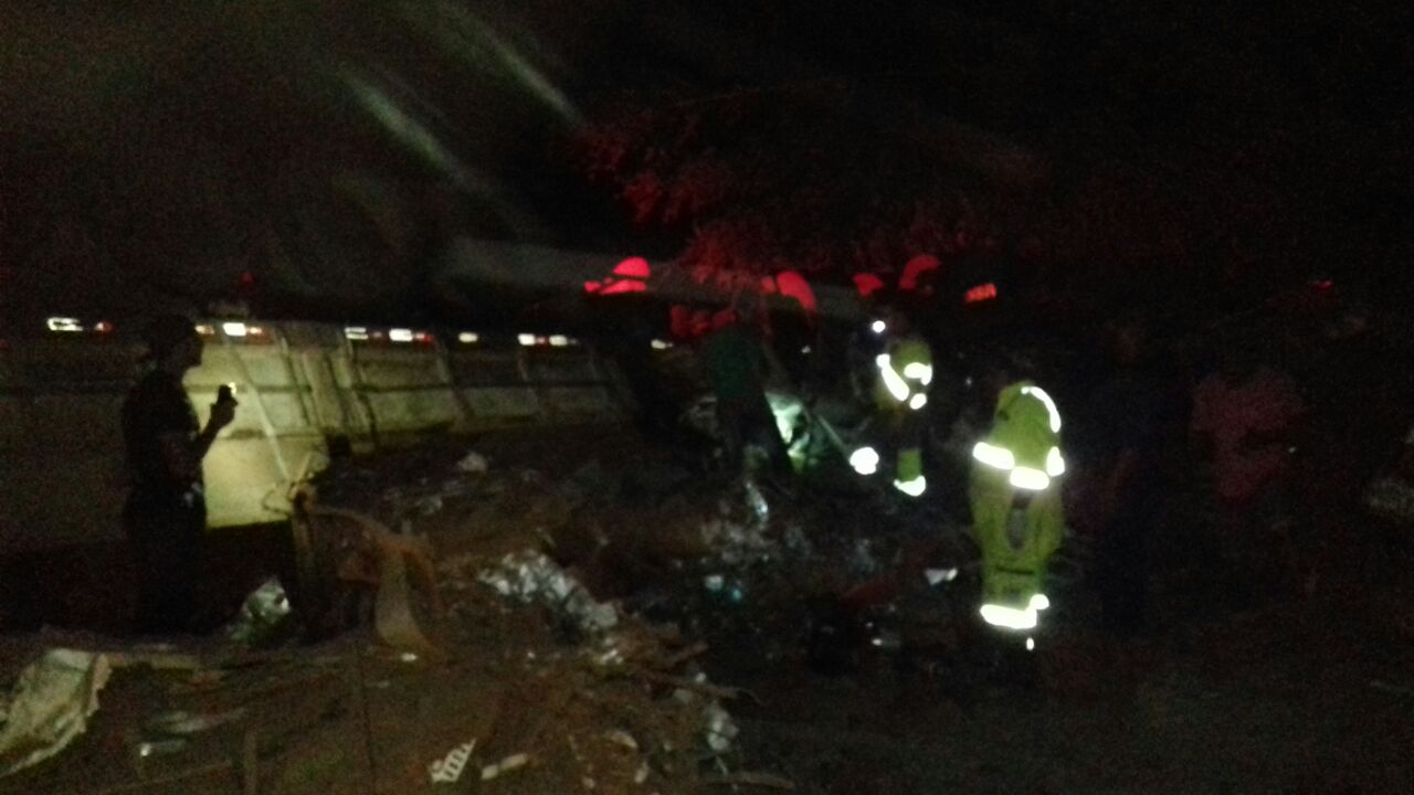 CAMINHONEIRO MORRE EM ACIDENTE NA BR 040