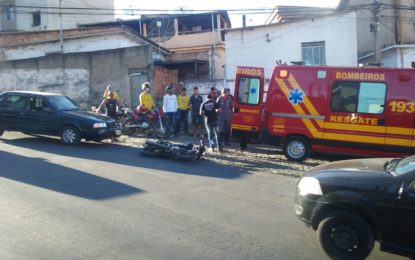 MOTOCICLISTA FICA FERIDO EM COLISÃO NA AV. PEREIRA TEIXEIRA BAIRRO DOS FUNCIONÁRIOS