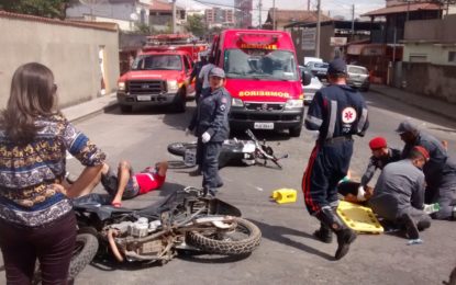 COLISÃO ENTRE DUAS MOTOS DEIXA 03 FERIDOS EM BARBACENA