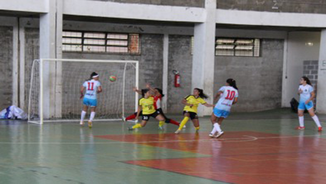 ETAPA ESTADUAL DO JIMI COMEÇA COM JOGOS DE ALTO NÍVEL TÉCNICO