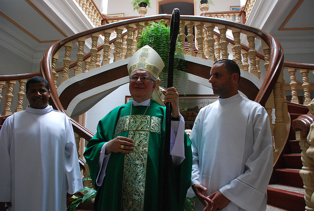 ARCEBISPO DE MARIANA FAZ VISITA HISTÓRICA AO HOSPITAL IBIAPABA CEBAMS