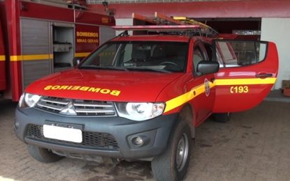 HOMEM É AGREDIDO POR TACO DE SINUCA E ARRASTADO POR VEÍCULO EM BRIGA DE TRÂNSITO EM BARBACENA -MG