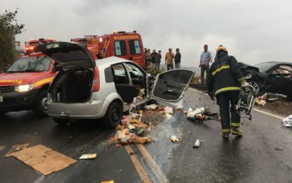 COLISÃO FRONTAL DEIXA VÍTIMA FATAL  E 6 FERIDOS NA MG-129/SERRA DE OURO BRANCO