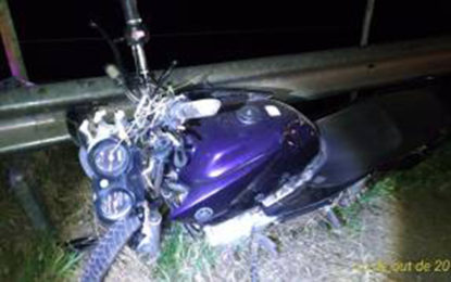 MOTOCICLISTAS INABILITADOS MORREM EM ACIDENTES NA RODOVIA DE SENHORA DOS REMÉDIOS-MG