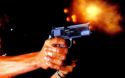 CASAL É ATINGIDO POR DISPAROS DE ARMA DE FOGO EM BARBACENA