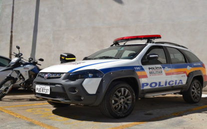 TRIO ROUBA QUASE MIL REAIS DE MOTORISTA NO TREVO DE OLIVEIRA FORTES-MG