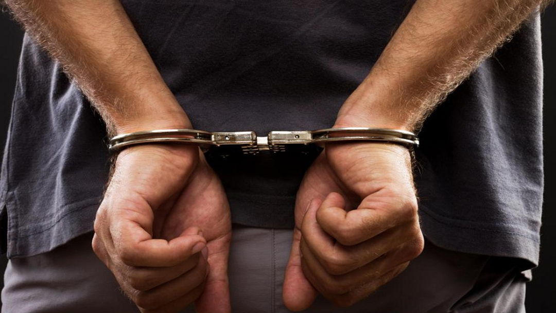 FORAGIDO DA JUSTIÇA COM MANDADO DE PRISÃO PREVENTIVA É PRESO