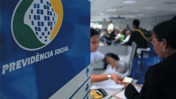 INSS COMEÇA A PAGAR 13º ESTE MÊS