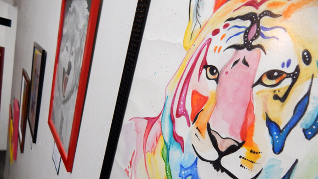 Casa da Cultura recebe exposição de trabalhos de escola de desenho