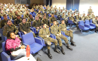 Programa ID Jovem é apresentado na EPCAR