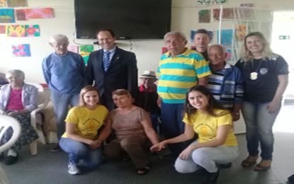PCMG ENTREGA DOAÇÕES ARRECADADAS DURANTE O SETEMBRO AMARELO EM BARBACENA