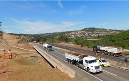 VIA 040 CONCLUI OBRAS DE DUPLICAÇÃO DE VIADUTO, EM CONGONHAS (MG)