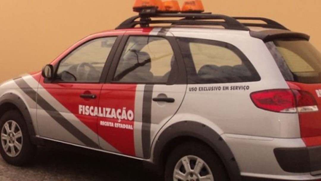 Operação apura suspeita de sonegação fiscal em rede de óticas de Juiz de Fora