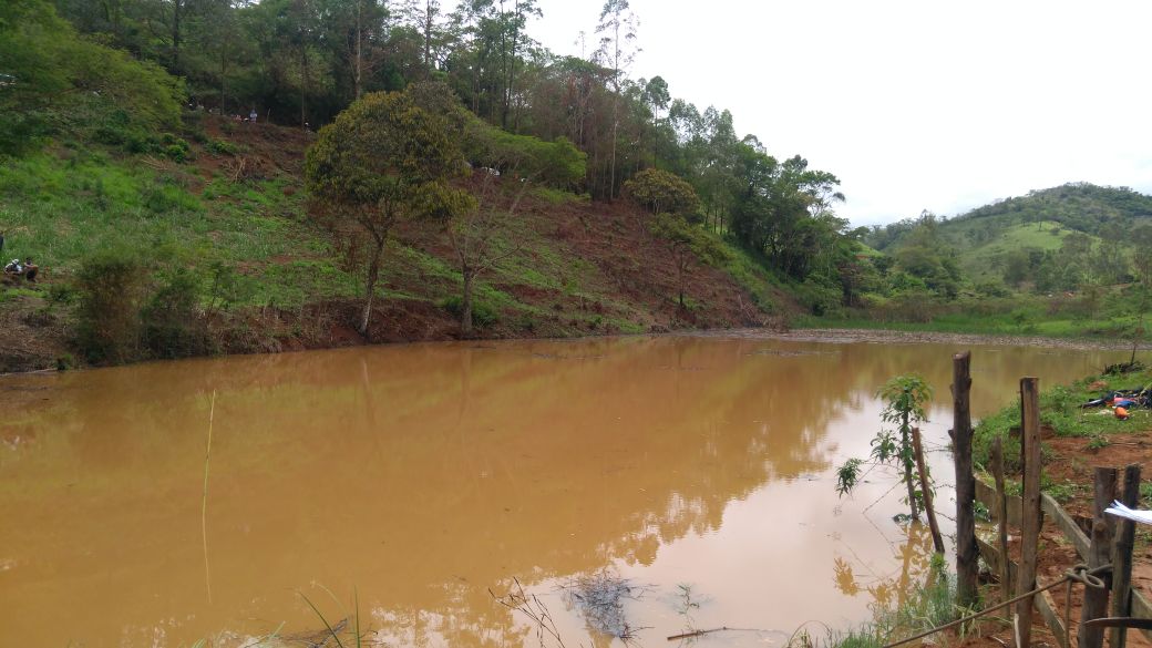 CASAL MORRE AFOGADO EM LAGOA EM UM SÍTIO NO DISTRITO DE PIRANGUITA /RIO ESPERA-MG