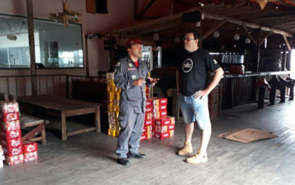 BOMBEIROS VISTORIAM LOCAIS DE FESTAS DE FIM DE ANO