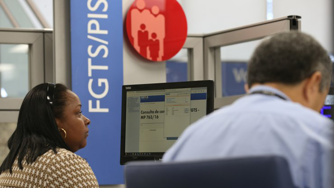 Últimos dias para sacar Abono do PIS do ano-base 2015