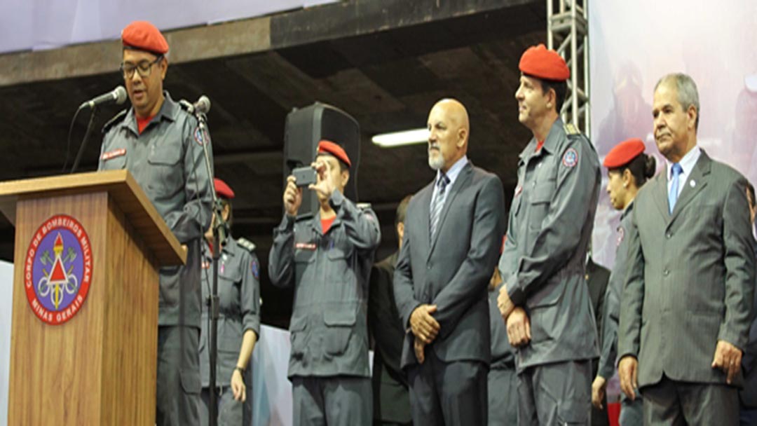 Corpo de Bombeiros de Minas Gerais forma 487 novos soldados