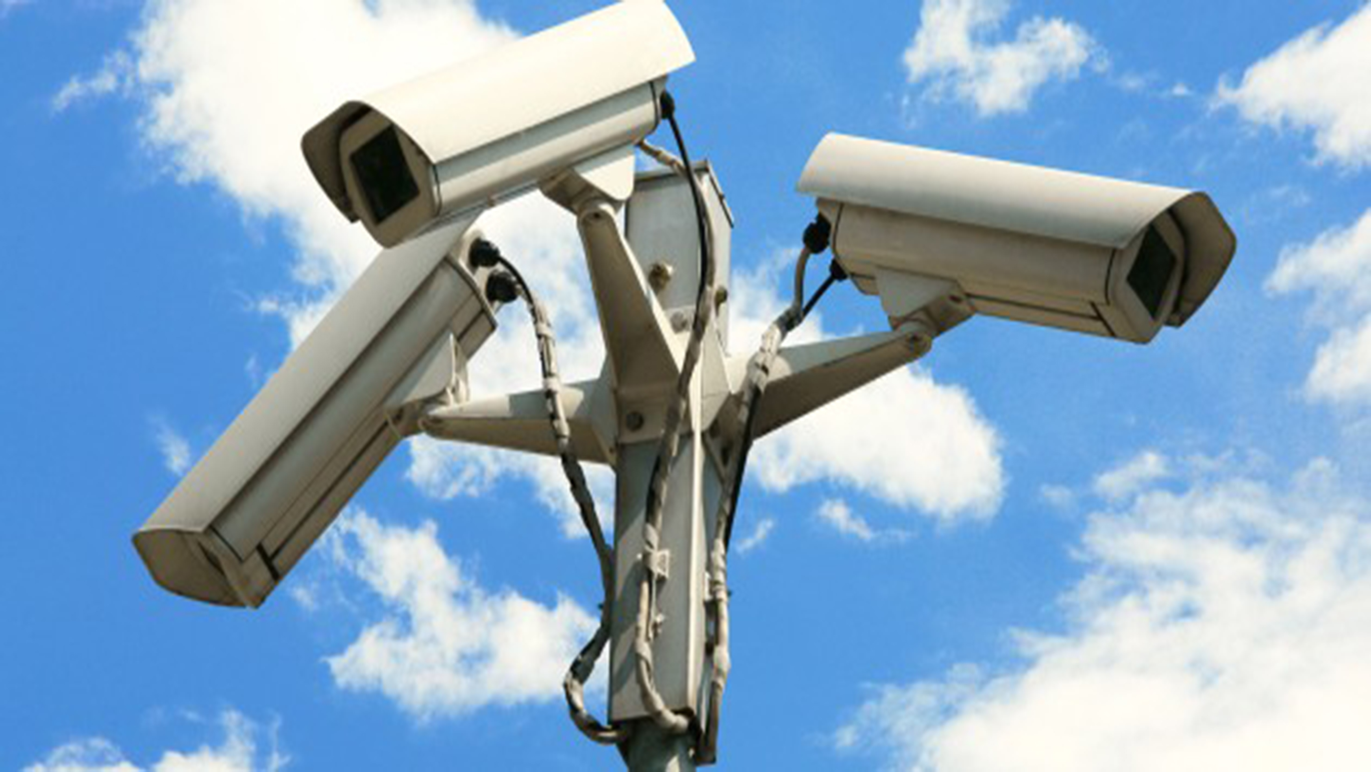 Cinco novos radares fixos reforçam o controle de velocidade das rodovias mineiras