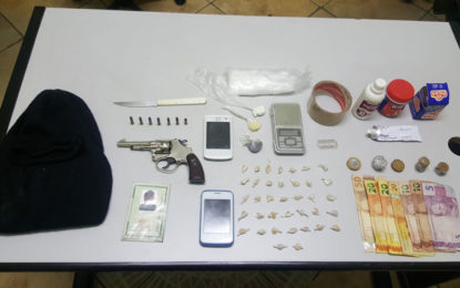 Homem é preso por tráfico de drogas e posse ilegal de arma de fogo em Barbacena