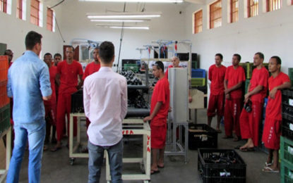 Detentos de Uberaba são estimulados ao trabalho