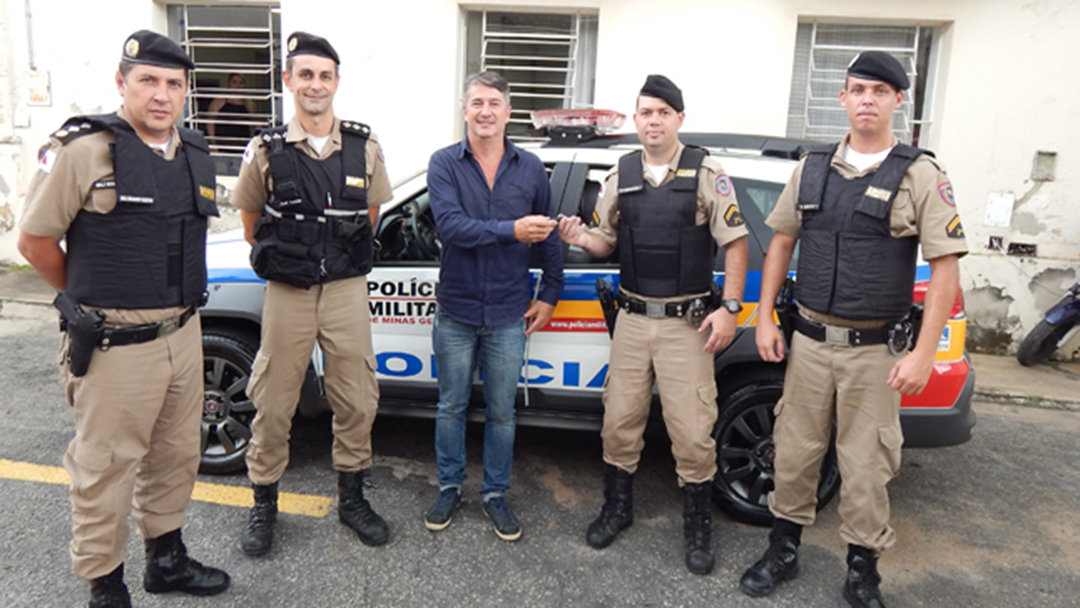 BARBACENA RECEBE VIATURA PARA REFORÇAR POLICIAMENTO NA CIDADE