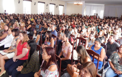 CENTENAS DE SERVIDORES PARTICIPAM DE 3º ENCONTRO EDUCACIONAL