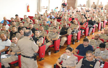 Comandante Regional da 13ª RPM explica setorização para a tropa