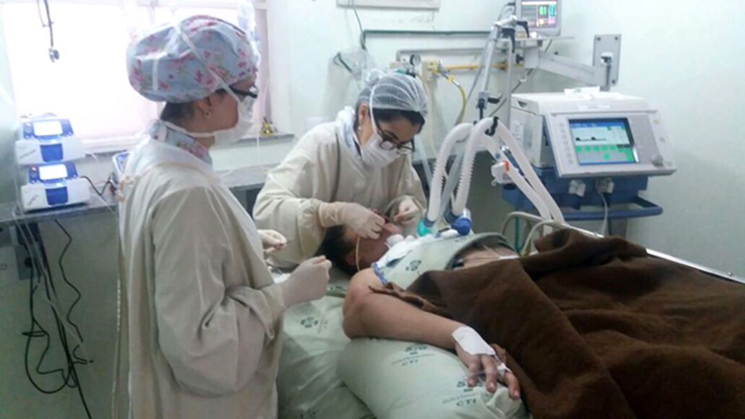 CTI DA SANTA CASA OFERECE ASSISTÊNCIA ODONTOLÓGICA