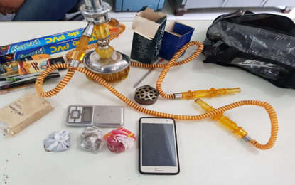 PCMG PRENDE HOMEM SUSPEITO DE TRÁFICO DE DROGAS EM BARBACENA