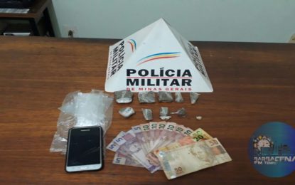 DROGAS SÃO APREENDIDAS PELA PM EM NAZARENO-MG