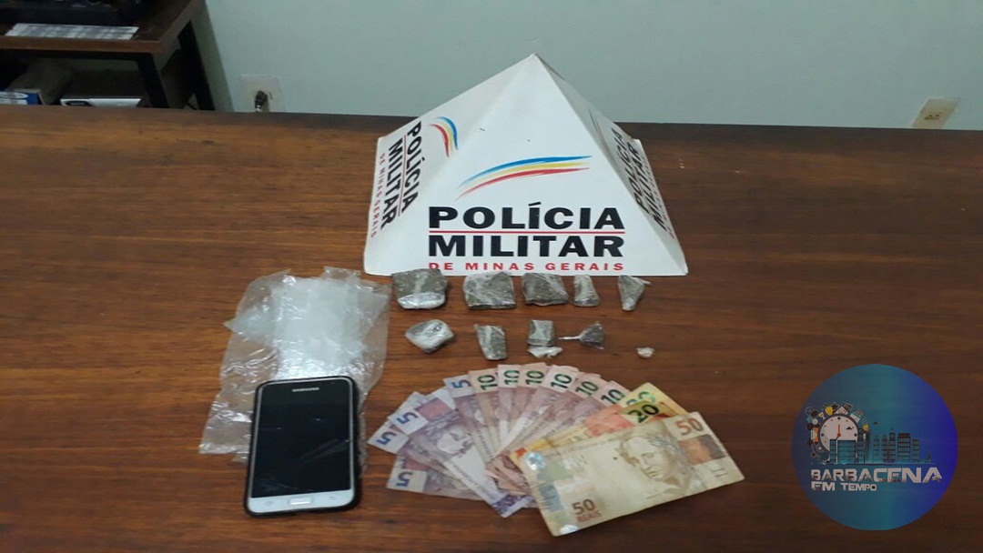 DROGAS SÃO APREENDIDAS PELA PM EM NAZARENO-MG