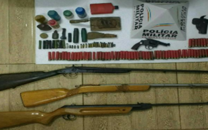 APREENSÃO DE ARMA/FURTO DE VEÍCULO/PRISÃO DE FORAGIDO DA JUSTIÇA/VEÍCULO LOCALIZADO E RECUPERADO