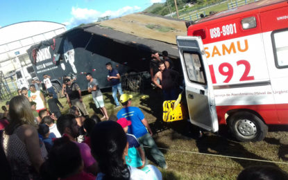 EMPRESÁRIO BARBACENENSE SOFRE ACIDENTE EM APRESENTAÇÃO DE FREESTYLE EM IBERTIOGA-MG