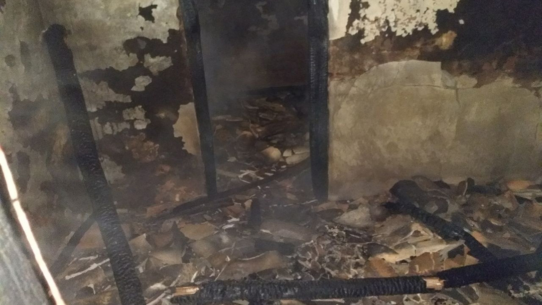 INCÊNDIO EM RESIDÊNCIA EM SÃO MIGUEL ARCANJO DISTRITO DE SÃO JOÃO DEL REI