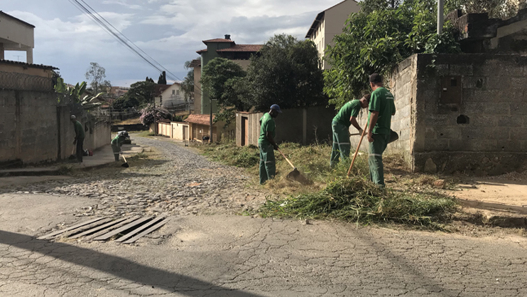 PREFEITURA FIRMA CONVÊNIO COM O SAS E INICIA OPERAÇÃO CIDADE LIMPA