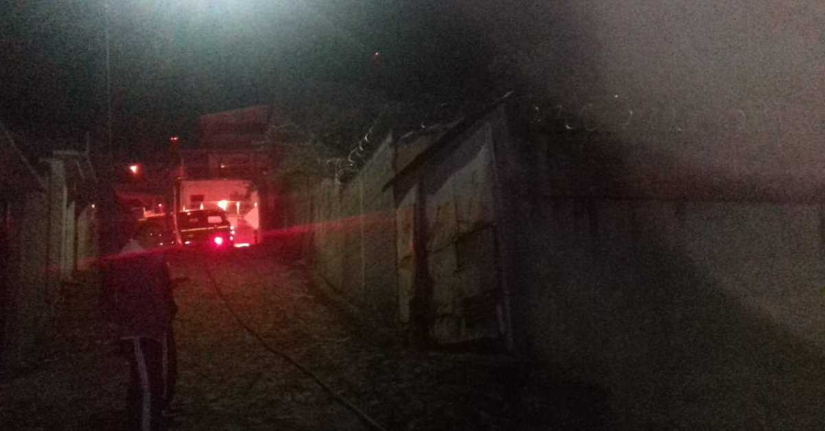 Incêndio em residência no Bairro Monte Mário,em Barbacena