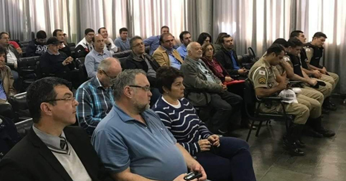 PREFEITURA PARTICIPA DE REUNIÃO PARA MINIMIZAR IMPACTOS DA CRISE ATUAL.