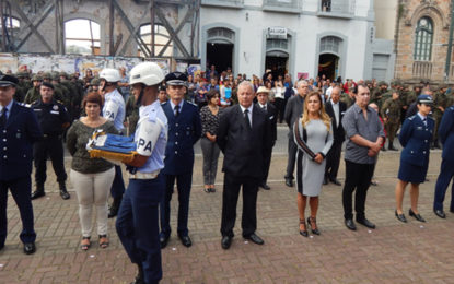 SOLENIDADE CÍVICO-MILITAR MARCA O DIA DA VITÓRIA EM BARBACENA