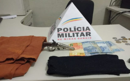 AUTOR DE ROUBO É PRESO PELA POLÍCIA MILITAR EM TIRADENTES-MG.