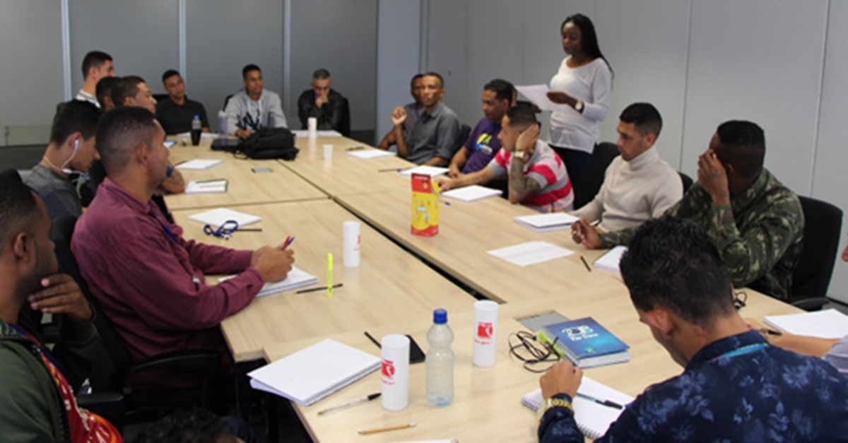 PRESOS DO REINTEGRA PARTICIPAM DE CURSO ADMINISTRATIVO