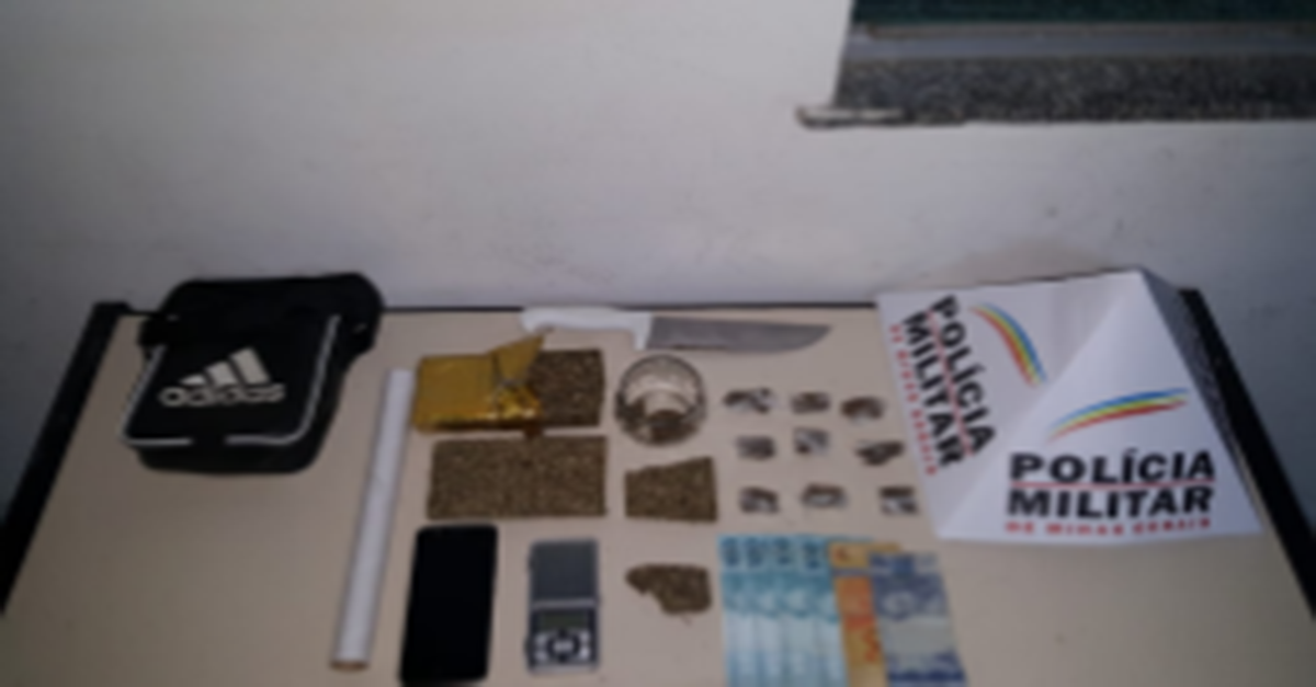 Drogas são localizadas em condomínio no bairro Grogotó em Barbacena e autores presos.