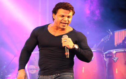 Cantor Eduardo Costa presta depoimento em BH por suspeita de estelionato