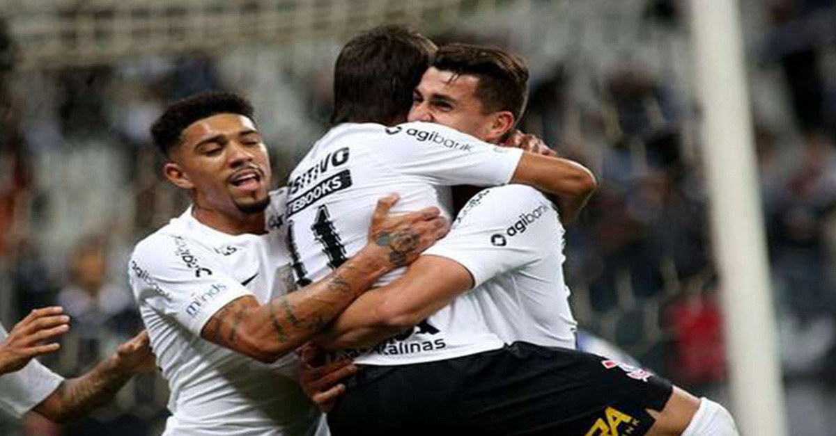 ROMERO FAZ DOIS GOLS E REABILITA CORINTHIANS DIANTE DO CRUZEIRO